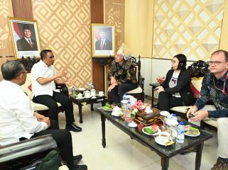 Gubernur Sulawesi Tengah Anwar Hafid menerima kunjungan Duta Besar Jerman untuk Indonesia Ralf Beste di Palu. Foto: Pemprov Sulteng