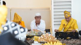 Suasana pembacaan Doa Paipulu Salama dalam rangkaian peringatan HUT ke-48 Kota Palu di Rumah Jabatan Wali Kota Palu, Minggu (27/9/2026). Foto: Jufri/Pemkot Palu