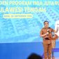 Gubernur Sulawesi Tengah Anwar Hafid menyampaikan arahan dalam Rapat Koordinasi Percepatan Program Tiga Juta Rumah di Palu, Senin (28/9/2026). Foto: Pemprov Sulteng